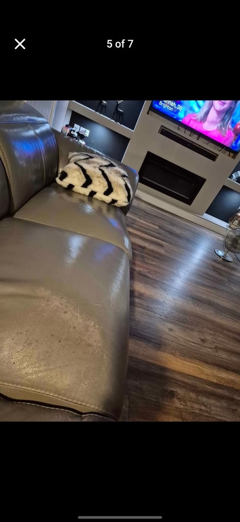 3m X 3m recliner sofa 