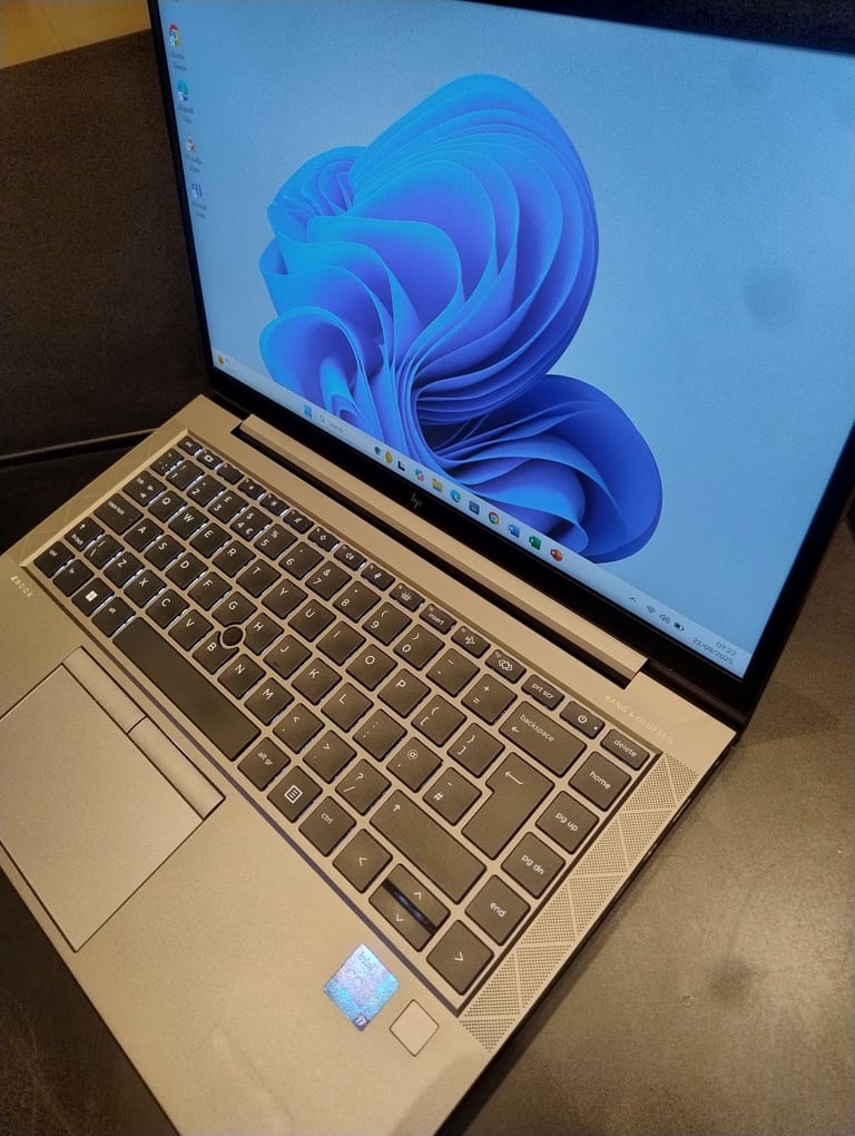 HP ZBook G8 Gaming/Graphics Laptop - Core i7-11th gen 16GB 512GB SSD NVidia  Graphics 4GB 