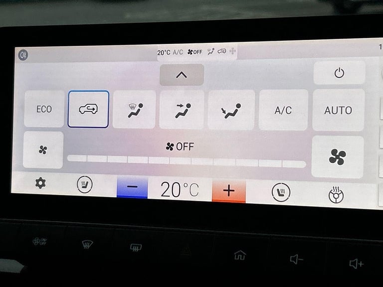 2024 MG MG4 64kWh Trophy Long Range Hatchback 5dr Electric Auto (203 ps) Hatchback ELECTRIC Autom...