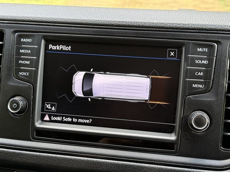 2017 Volkswagen Crafter 2.0 TDI 140PS Trendline High Roof Van PANEL VAN DIESEL Manual