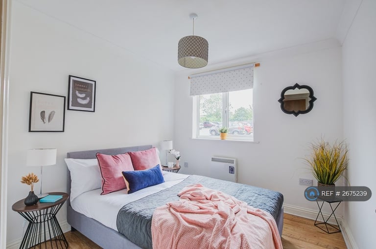 2 bedroom flat in Fellowes Road, Peterborough, PE2 (2 bed) (#2675239)