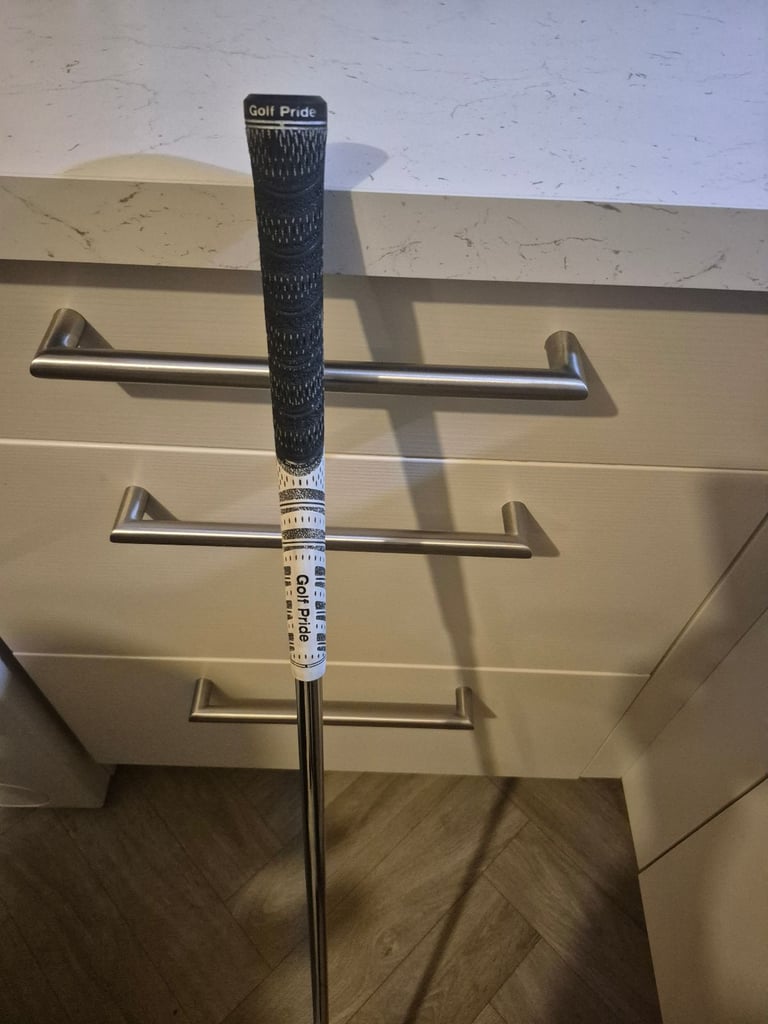 Full set titleist irons,driver, 3 wood, hybrid, mizuno rusty wedges and titleist bag 