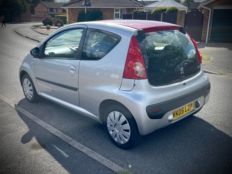 Peugeot 107 1.0 • £20 Tax • 70 MPG • Super LOW Insurance