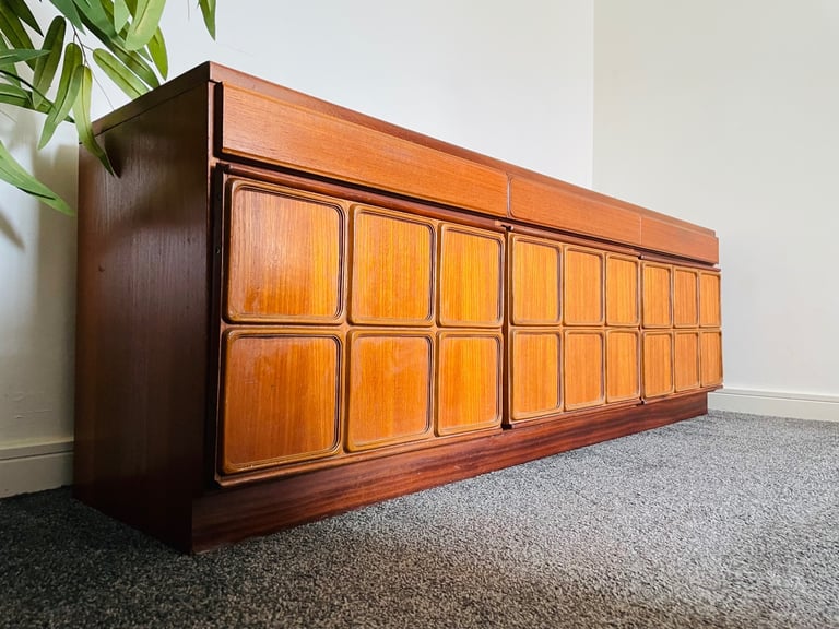 Teak Mcintosh sideboard 70s 