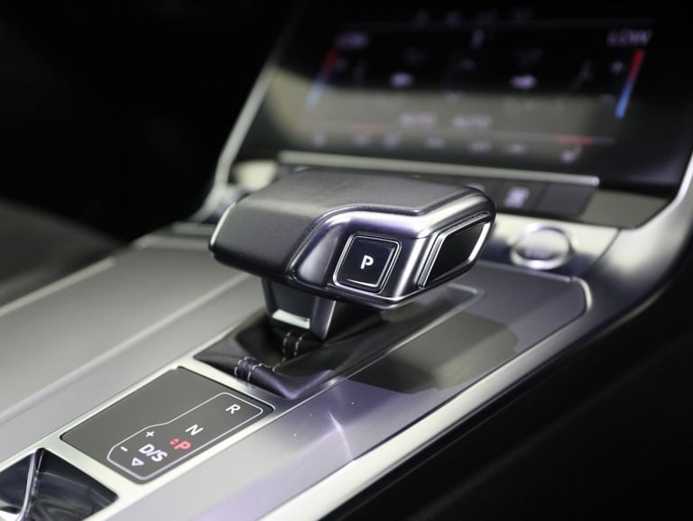 2019 Audi A6 Saloon 2.0 TDI 40 S line Saloon 4dr Diesel S Tronic Euro 6 (s/s) (204 ps) Saloon Die...