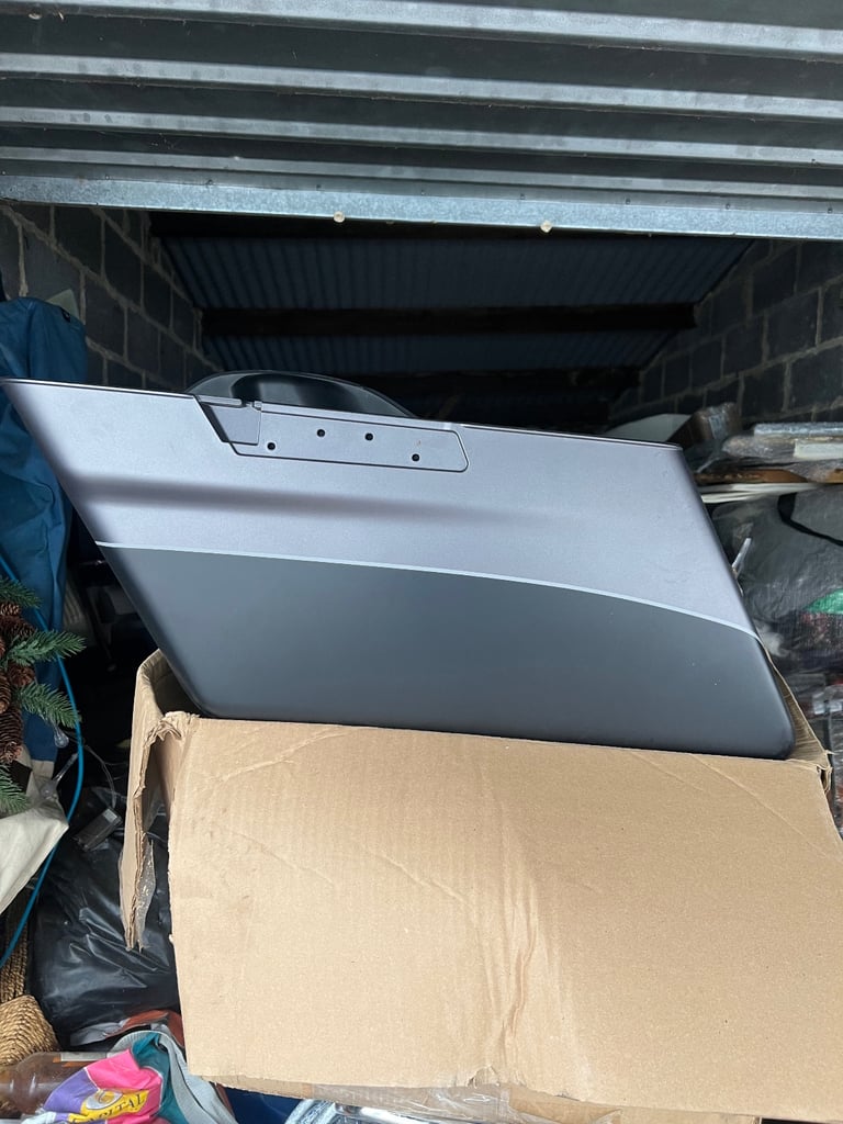 Luggage box