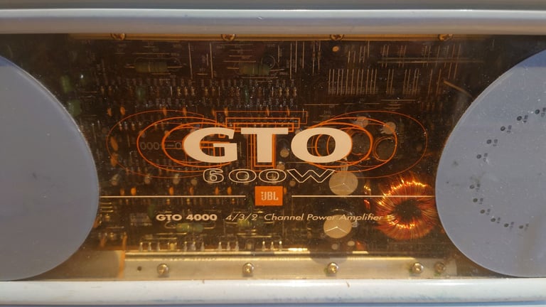 JBL GTO 4000 Car Amplifier with Subwoofer (with power and audio cables)