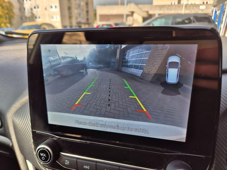  Ford Fiesta Fiesta ST-Line Vignale 5 door 1.0L EcoBoost 100PS FWD 6-Speed Manual Petrol Manual