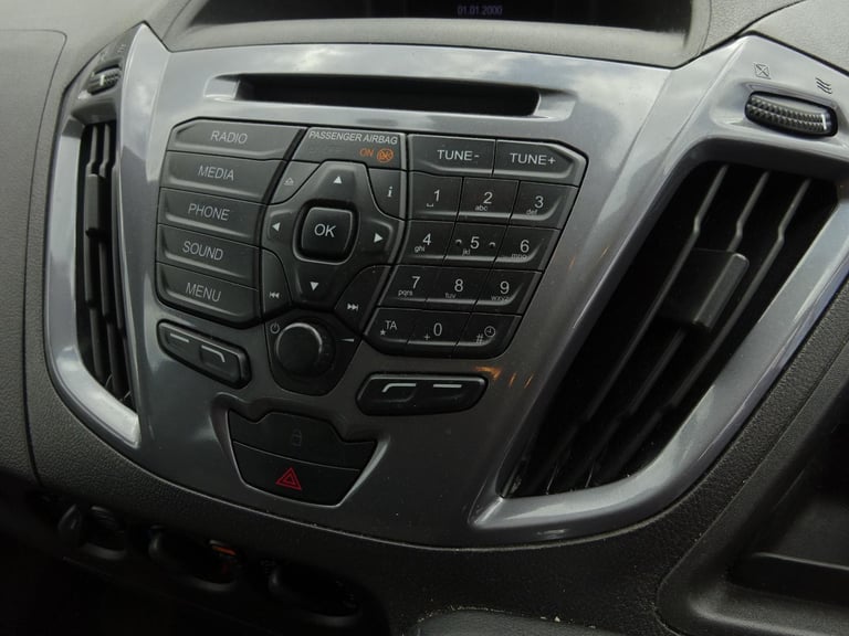 2017 17 REG FORD TOURNEO CUSTOM 310 TITANIUM DIESEL 9 SEATS MPV DAMAGED SALVAGE