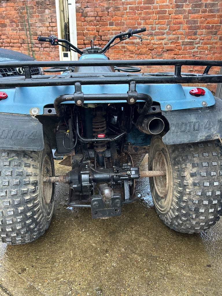 Yamaha 350 moto4 quad 