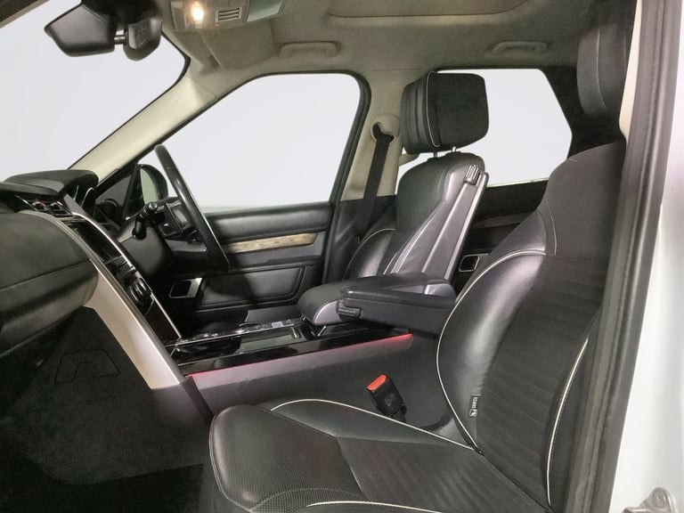 2018 Land Rover Discovery 3.0 TD V6 HSE Luxury SUV 5dr Diesel Auto 4WD Euro 6 (s/s) (258 ps) ESTA...