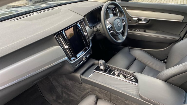 2022 Volvo V90 2.0 B4P Core 5dr Auto ESTATE PETROL Automatic