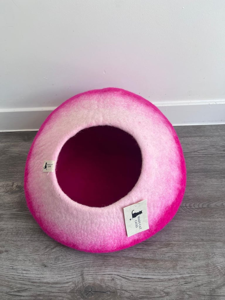 Shady Cat Caves Handmade Felt Cat Bed/Cave Pink To White Cave 