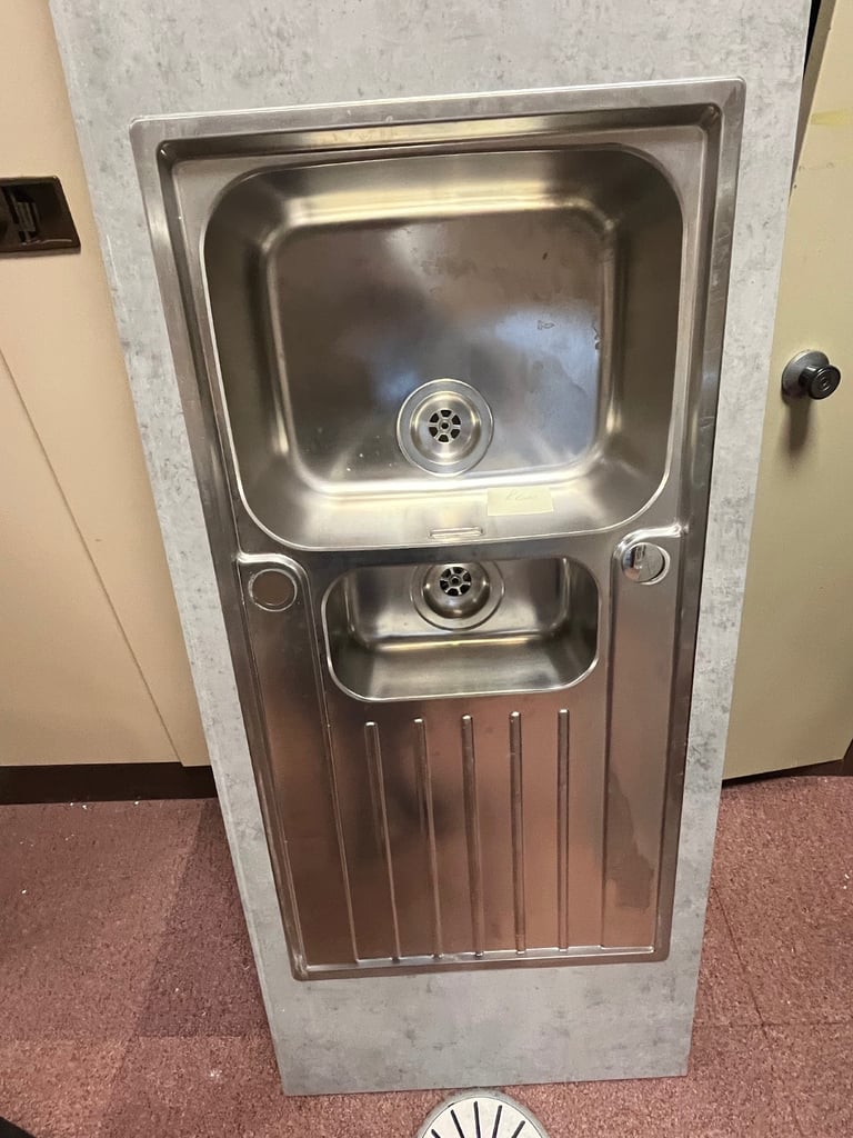 Kitchen sink