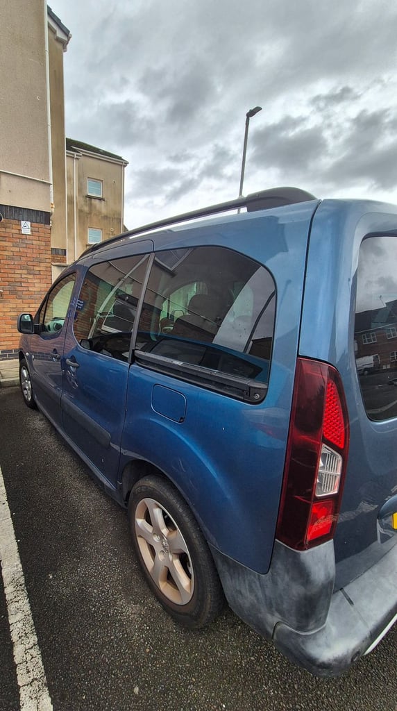 for sale Peugeot partner Teepee 