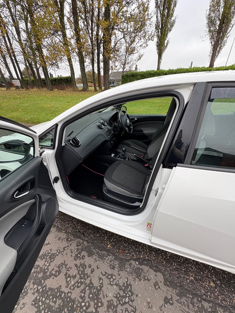 Seat, IBIZA, Hatchback, 2016, Manual, 1197 (cc), 5 doors