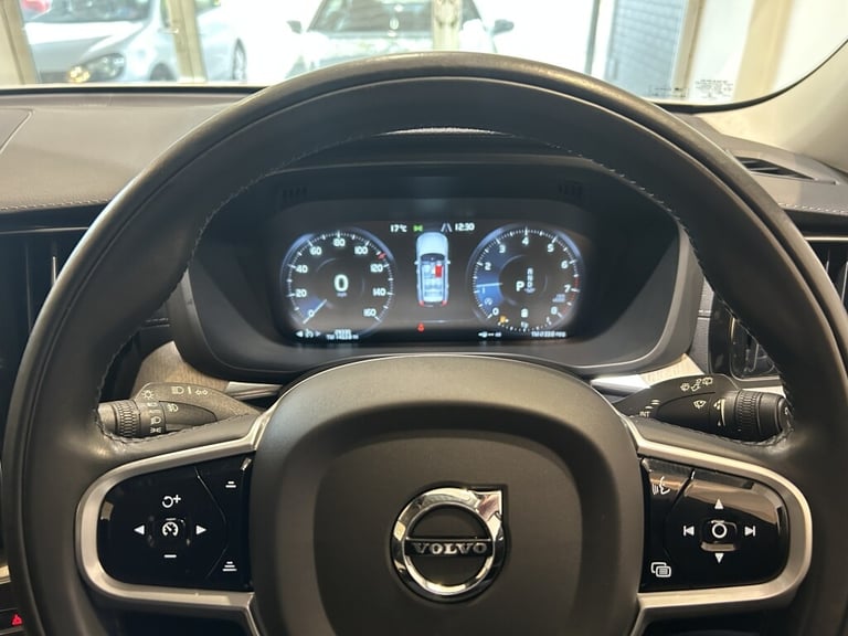 2021 Volvo XC60 2.0 B5P [250] Inscription Pro 5dr Geartronic ESTATE PETROL Automatic
