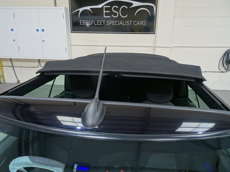Mini Convertible 1.6 Cooper 2dr Automatic **LOW MILEAGE*ONLY 26000 MILES**