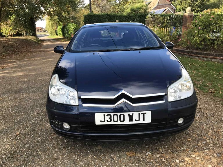 CITROEN C5 2.0 VTR 76,000 MILES FITTED WITH TOW BAR 8 MONTHS MOT SERVICE HISTORY CAM BELT REPLACED