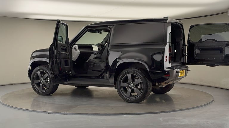2024 Land Rover Defender 90 3.0 D250 MHEV X-Dynamic HSE Hard Top SUV 3dr Diesel Auto 4WD SWB Euro...