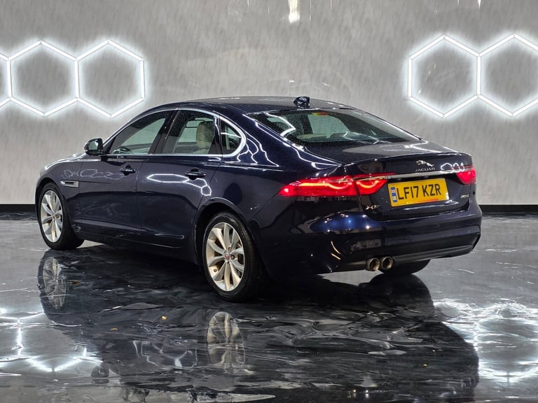 2017 Jaguar XF PRESTIGE Saloon Diesel Automatic