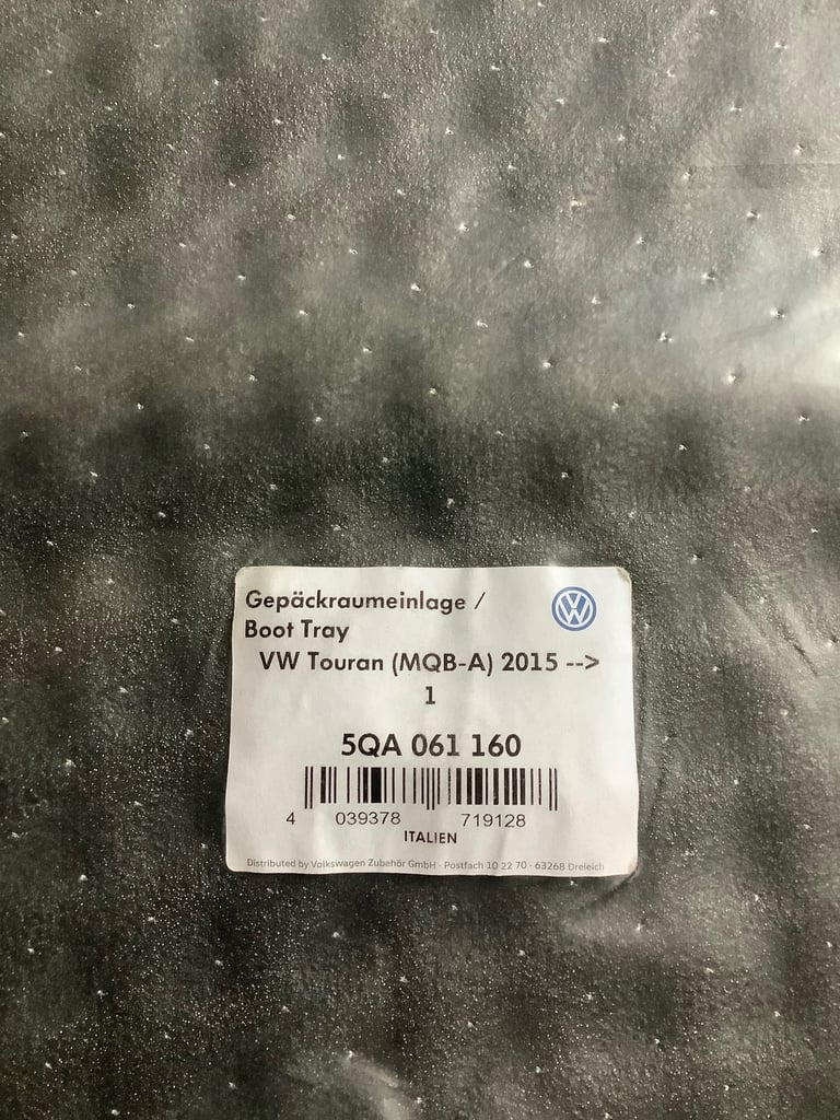 Volkswagen Touran Boot liner