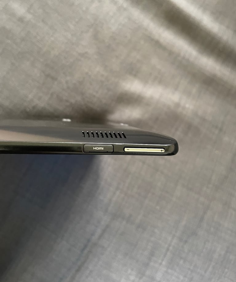 Laptop Tablet i5 processor 