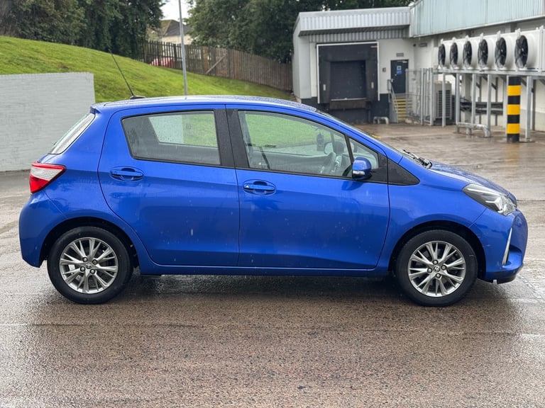 2018 Toyota Yaris icon 1.5 litre petrol manual 34,000 miles fully serviced cheap insurance 