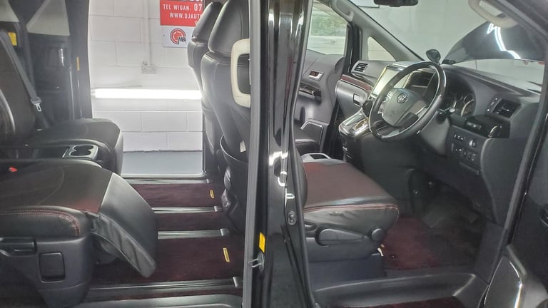 Toyota vellfire golden eyes 2.4 automatic 7 seat japanese import 56k miles 2014 