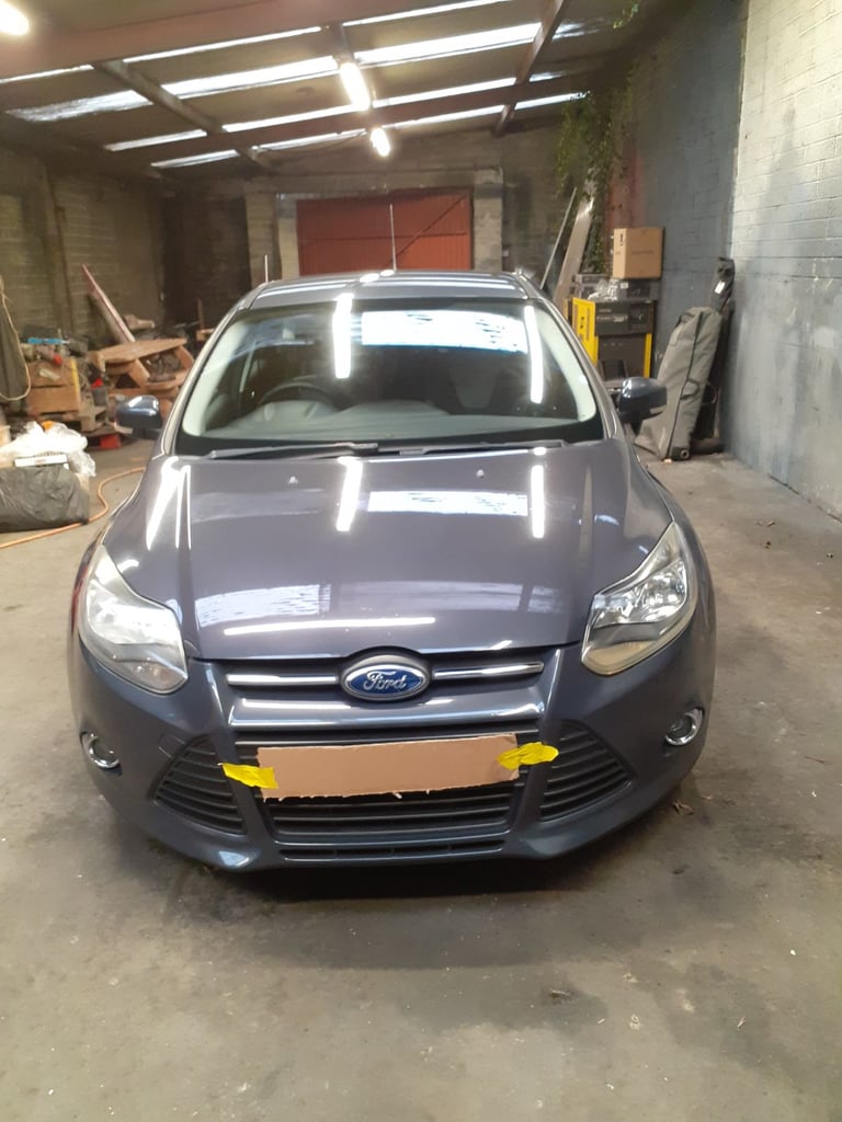 Ford, FOCUS, Hatchback, 2012, Manual, 1560 (cc), 5 doors