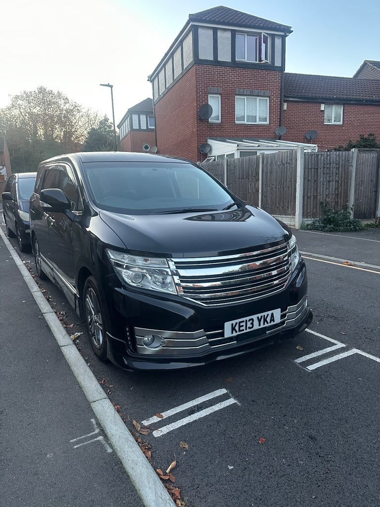 Nissan elgrand for sale
