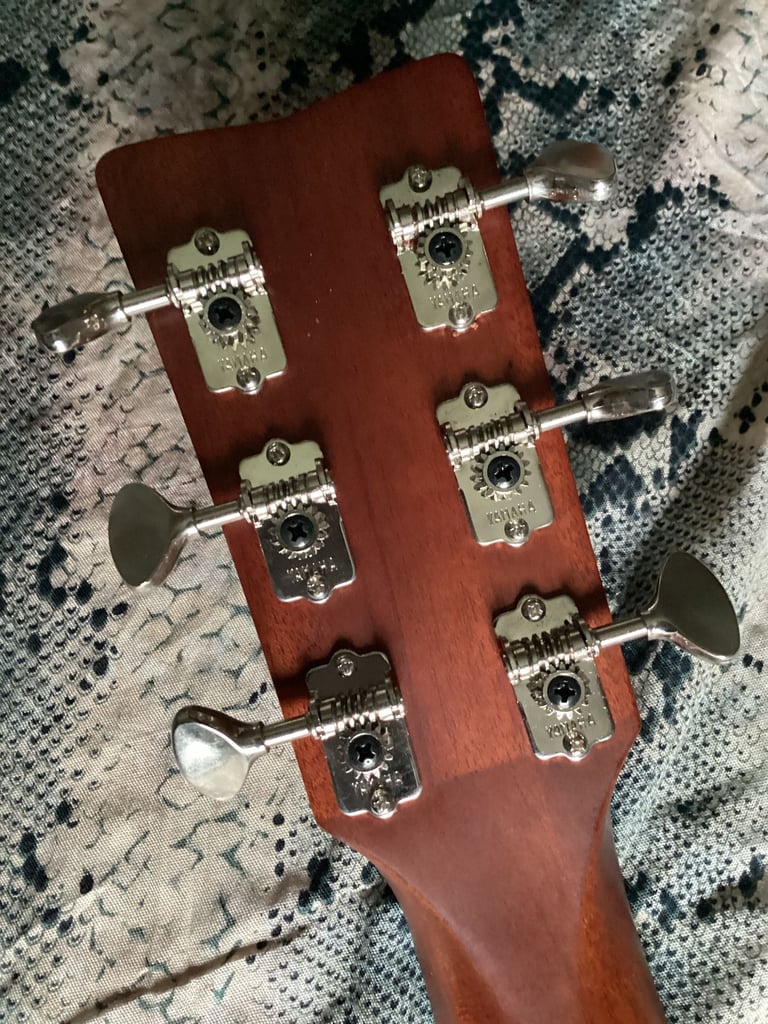 Yamaha Red Label FS3 A.R.E. Acoustic Guitar