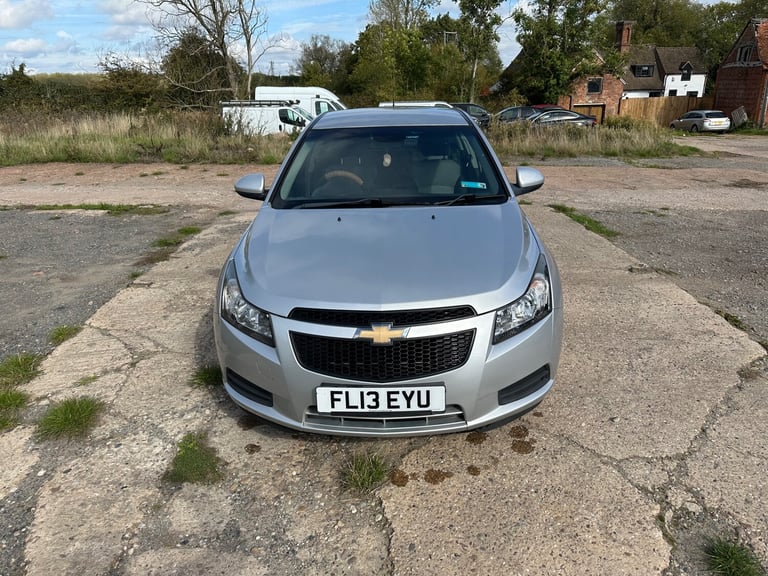 2013 Chevrolet Cruze 1.6 LS 5 DR HATCHBACK HATCHBACK Petrol Manual