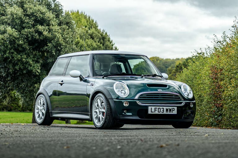 2003 MINI Cooper Saloon HATCHBACK PETROL Manual