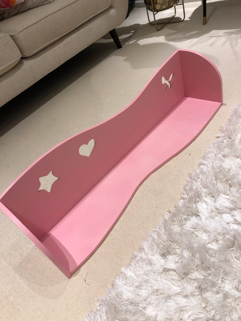 **FREE** pink shelf kids bedroom
