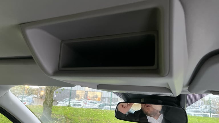 2022 Ford Tourneo Custom Transit Custom Tourneo L2 Diesel Fwd 2.0 EcoBlue 130ps L/R 8 Seater Tita...