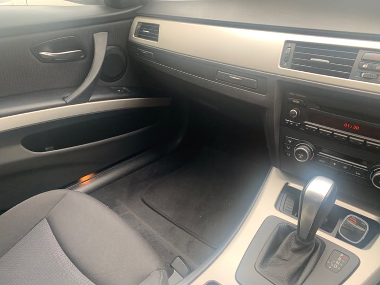 BMW, 3 SERIES, Saloon, 2009, Semi-Auto, 1995 (cc), 4 doors