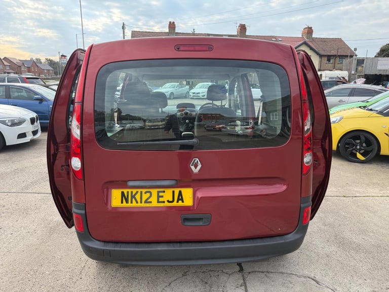 2012 Renault Kangoo 1.5 dCi Expression Euro 5 5dr MPV Diesel Manual