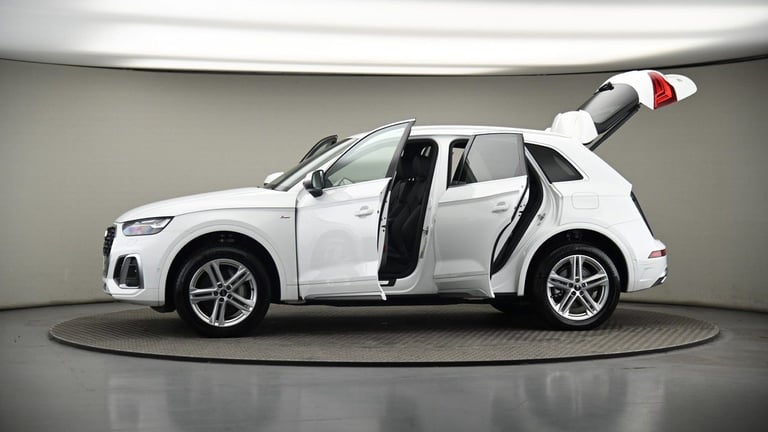 2024 Audi Q5 2.0 TFSIe 50 S line SUV 5dr Petrol Plug-in Hybrid S Tronic quattro Euro 6 ( SUV Petr...