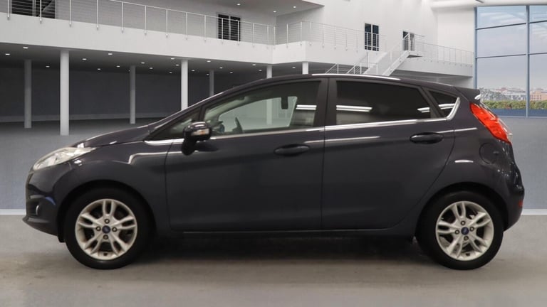 2014 Ford Fiesta 1.0T EcoBoost Zetec Euro 5 (s/s) 5dr HATCHBACK Petrol Manual