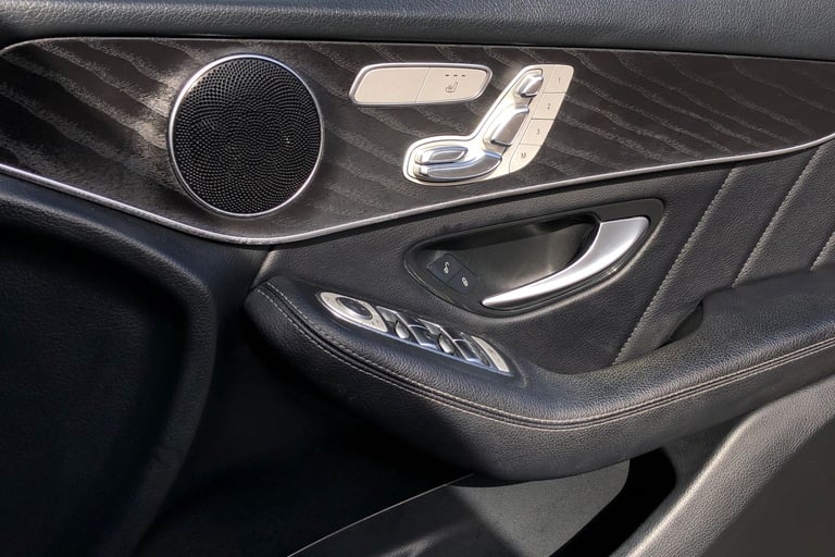 2018 Mercedes-Benz GLC GLC 250d 4Matic AMG Line Premium 5dr 9G-Tronic SUV DIESEL Automatic