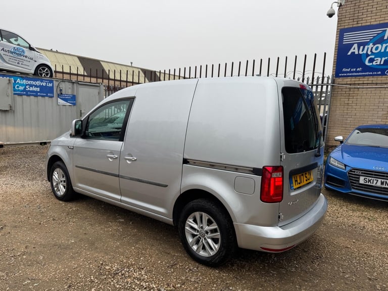 2017 Volkswagen Caddy 2.0 TDI C20 BlueMotion Tech Highline SWB Euro 6 (s/s) 5dr PANEL VAN Diesel ...