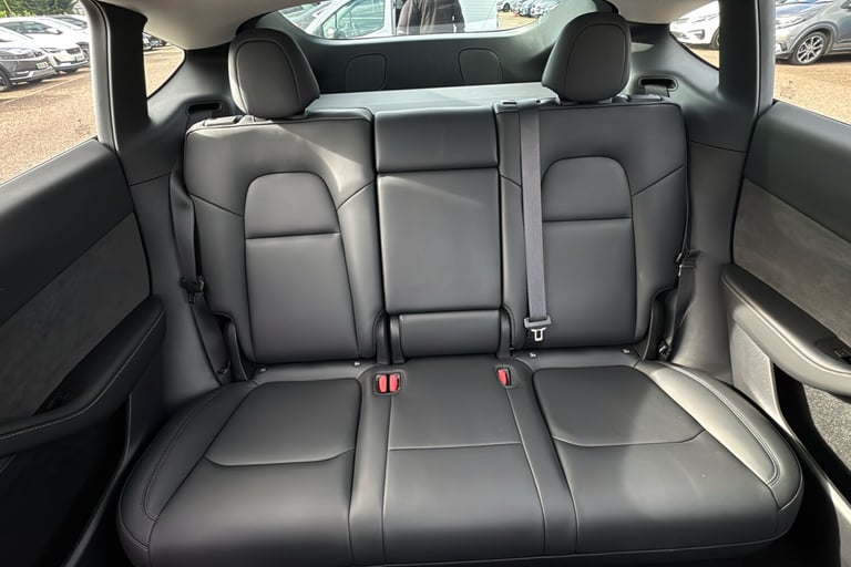  Tesla Model Y dual Motor Long Range Suv 5dr Electric Auto 4wde 384 Bhp Electric