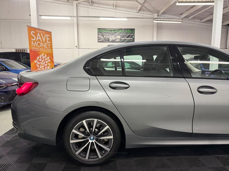 2023 BMW 3 Series 2.0 330e 12kWh Sport Auto Euro 6 (s/s) 4dr SALOON Petrol/Electric Hybrid Automatic