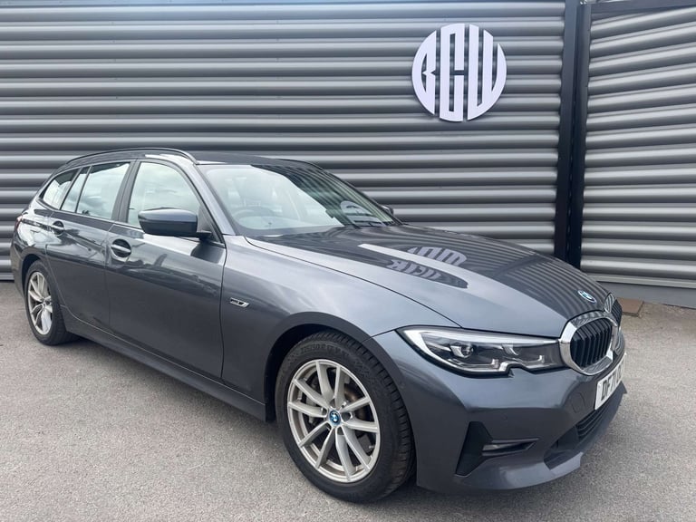 2022 BMW 3 Series 2.0 330e SE Professional Auto 5dr Estate Hybrid Automatic