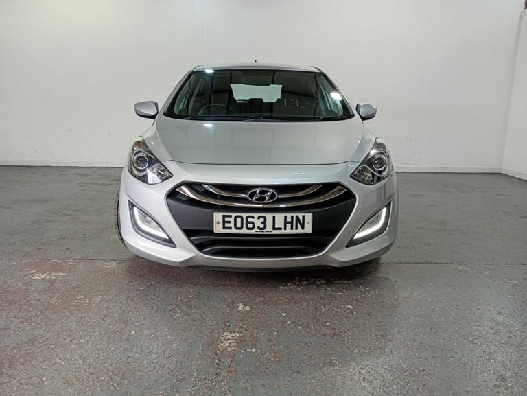 2013 Hyundai i30 1.4 Active Hatchback 5dr Petrol Manual Euro 5 (100 ps) Hatchback Petrol Manual