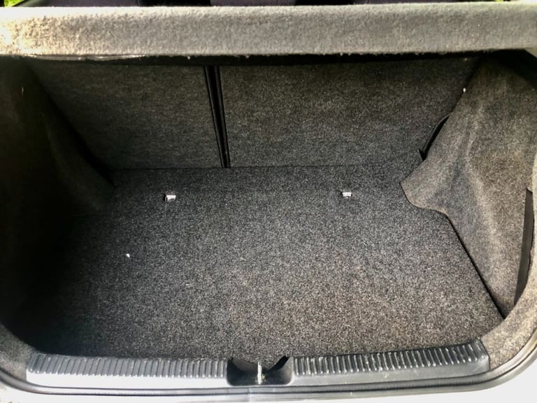 2003 Toyota Corolla 1.6 VVT-i T2 Hatchback 5dr Petrol Automatic (190 g/km, 109 bhp) RETIRED OWN H...