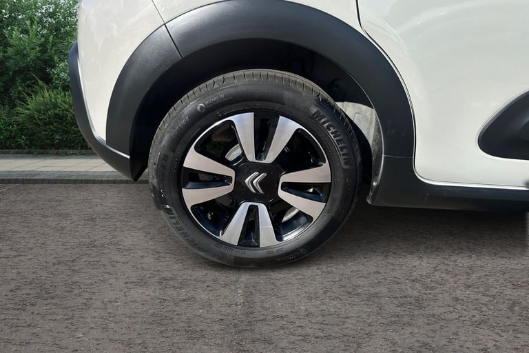  Citroen C3 1.2 Puretech Plus Hatchback 5dr Petrol Manual Euro 6 s/s 83 Ps