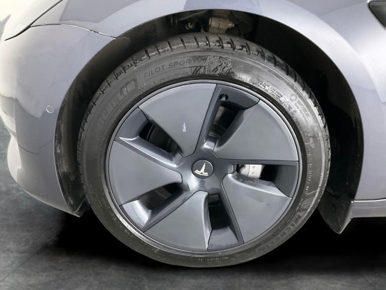 2021 Tesla Model 3 Long Range AWD 4dr Auto SALOON ELECTRIC Automatic