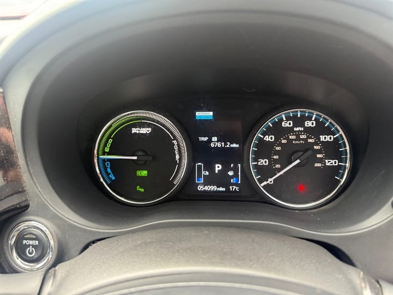 2018 Mitsubishi Outlander 2.0h 12kWh 4h SUV 5dr Petrol Plug-in Hybrid CVT 4WD Euro 6 (s/s) (200 p...